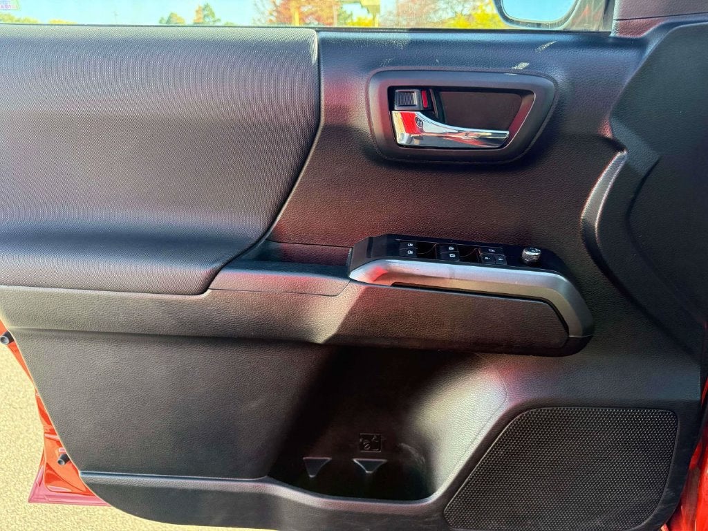 2017 Toyota Tacoma TRD Sport V6