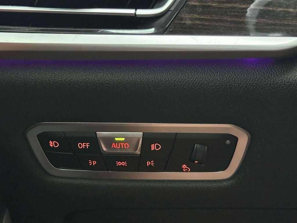 2021 BMW X7 M50i