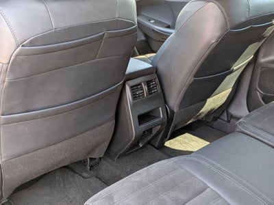 2023 Mitsubishi Outlander SE Black Edition