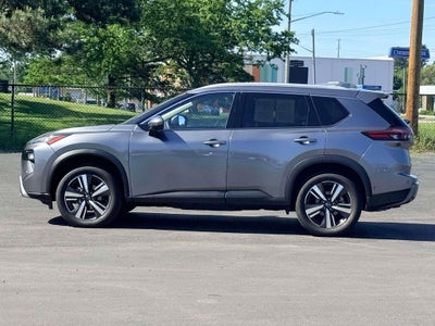 2025 Nissan Rogue SL