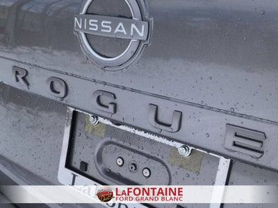 2025 Nissan Rogue SL