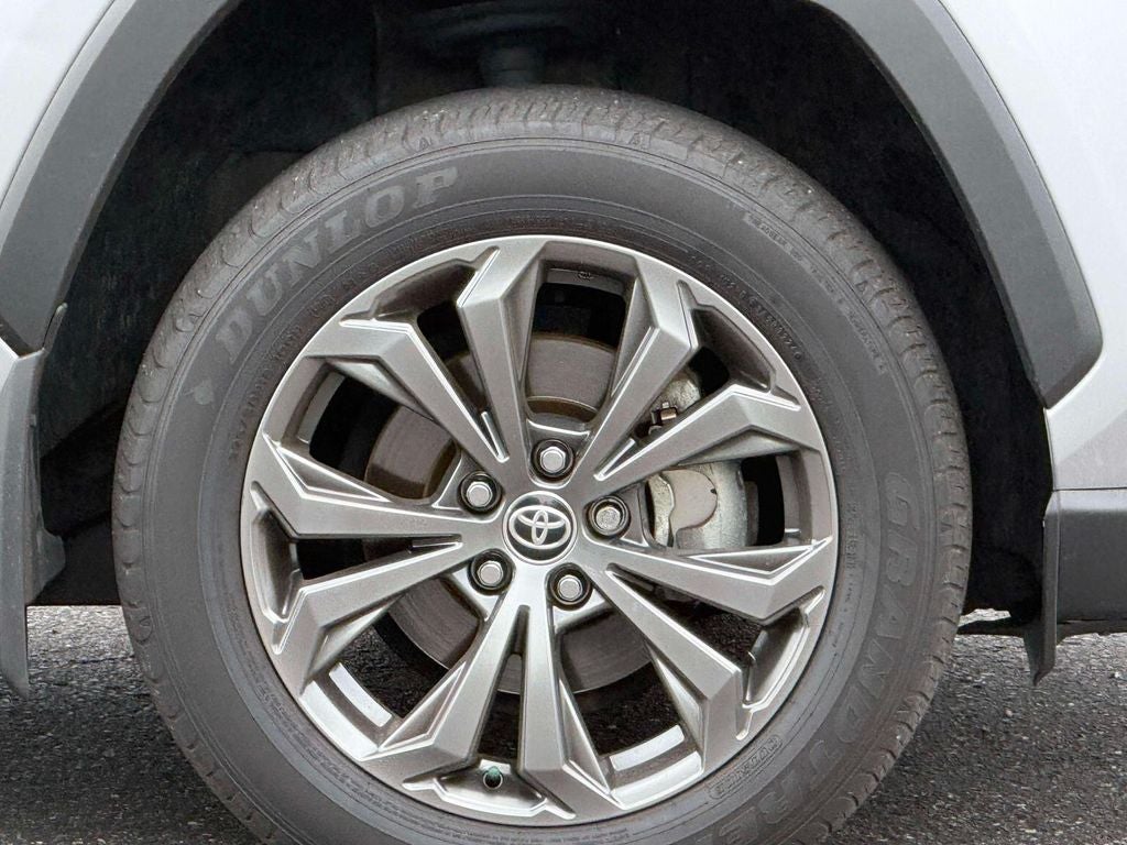 2025 Toyota RAV4 Hybrid XLE Premium