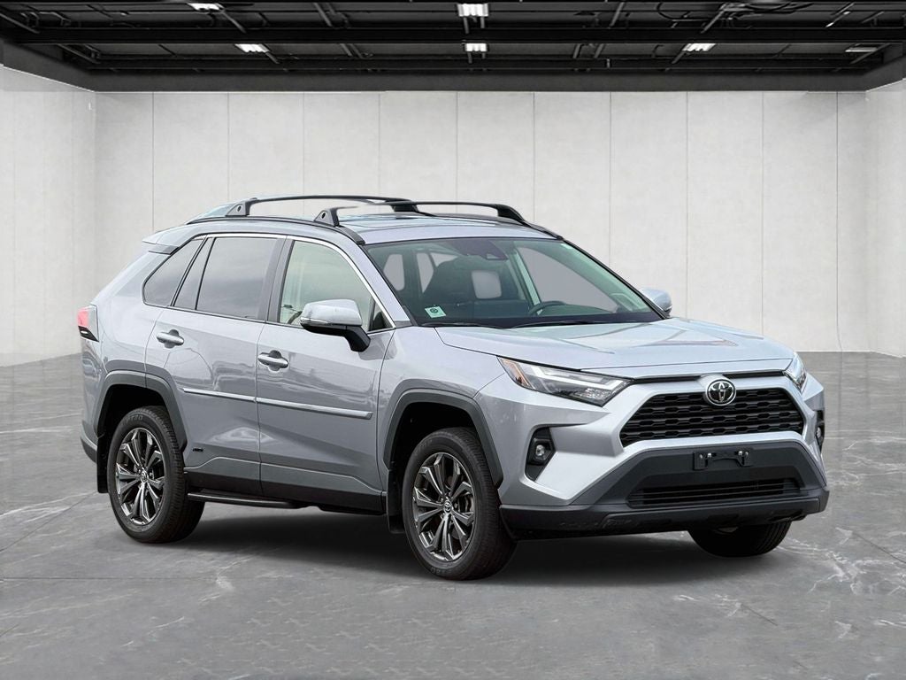2025 Toyota RAV4 Hybrid XLE Premium