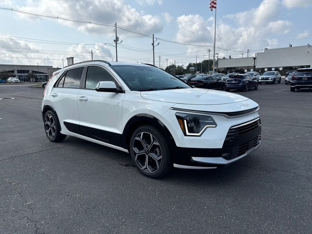 2023 Kia Niro SX Touring