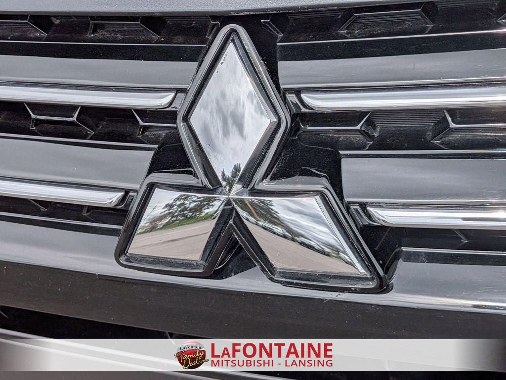 2024 Mitsubishi Mirage ES