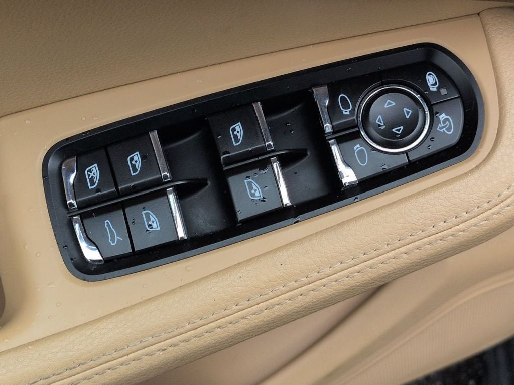 2018 Porsche Macan Base