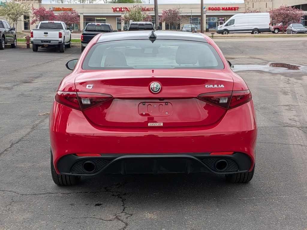 2021 Alfa Romeo Giulia Ti Sport