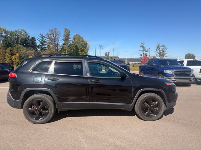 2016 Jeep Cherokee Altitude