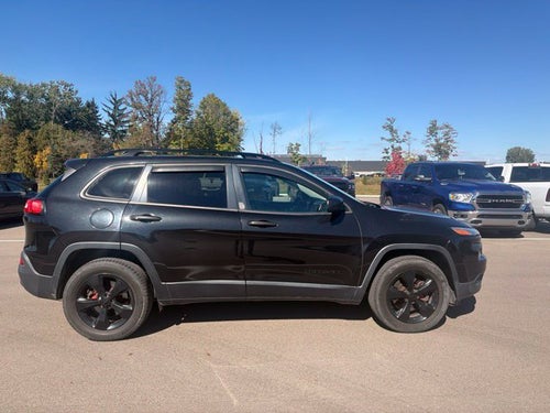 2016 Jeep Cherokee Altitude
