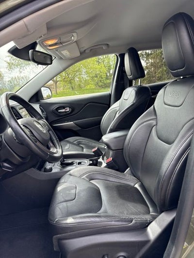 2021 Jeep Cherokee Latitude Lux