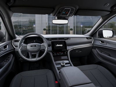 2026 Jeep Grand Cherokee Laredo