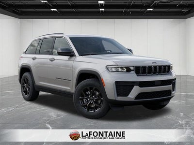 2026 Jeep Grand Cherokee Laredo