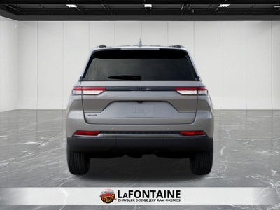 2026 Jeep Grand Cherokee Laredo