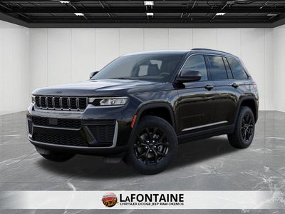 2026 Jeep Grand Cherokee Laredo