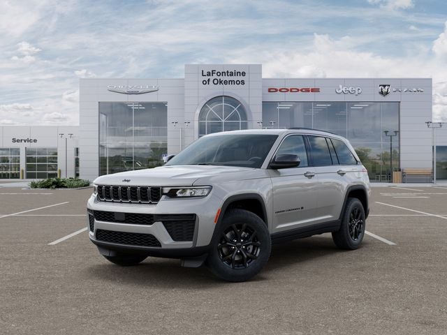 2026 Jeep Grand Cherokee Laredo Altitude