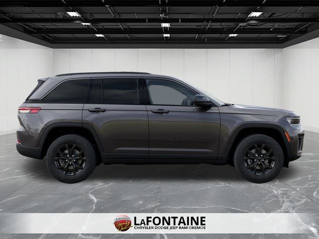 2026 Jeep Grand Cherokee Laredo