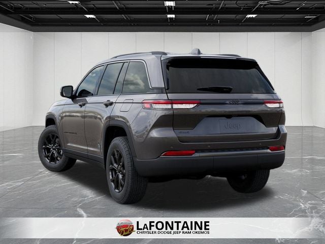 2026 Jeep Grand Cherokee Laredo