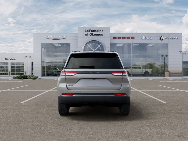 2026 Jeep Grand Cherokee Laredo Altitude