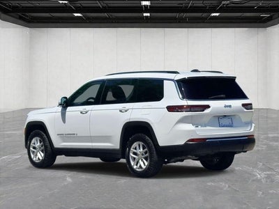 2022 Jeep Grand Cherokee L Laredo