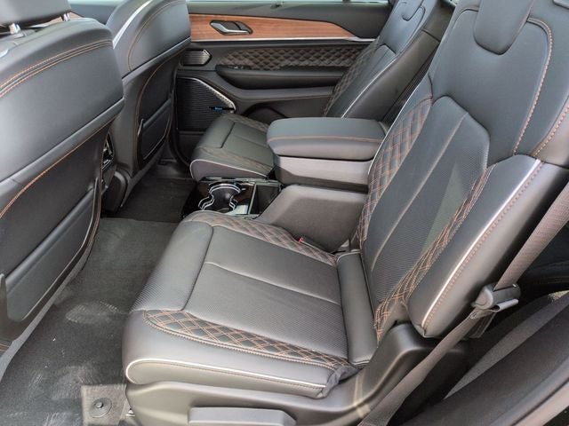 2026 Jeep Grand Cherokee L Summit