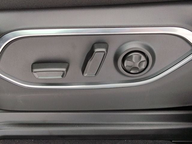 2026 Jeep Grand Wagoneer L Limited Altitude