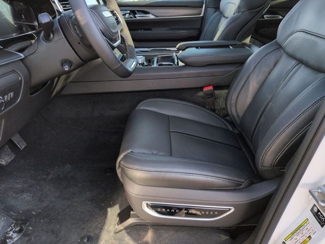 2026 Jeep Grand Wagoneer L Summit Obsidian