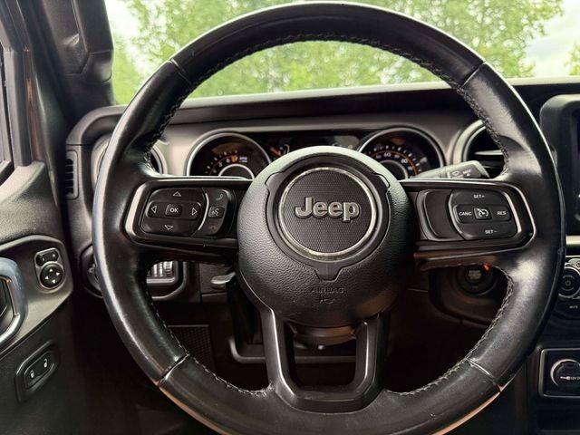 2022 Jeep Gladiator Sport