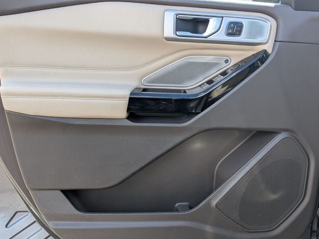 2021 Ford Explorer Platinum