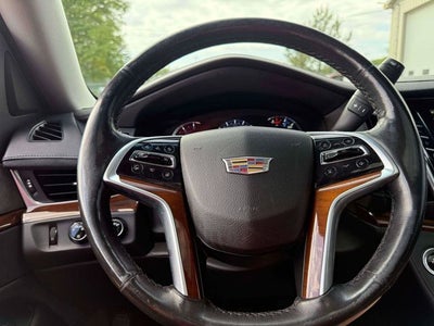 2019 Cadillac Escalade Luxury