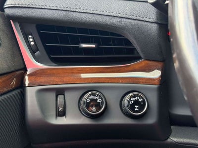 2019 Cadillac Escalade Luxury