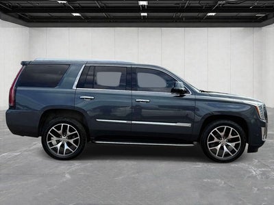 2019 Cadillac Escalade Luxury