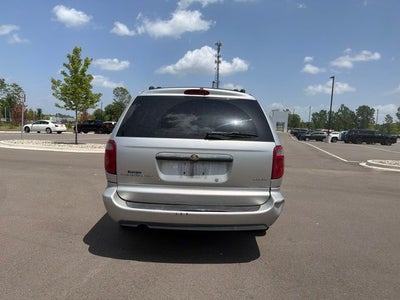 2005 Chrysler Town & Country Touring