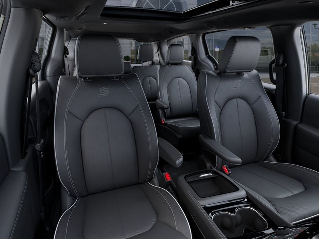 2027 Chrysler Pacifica Limited