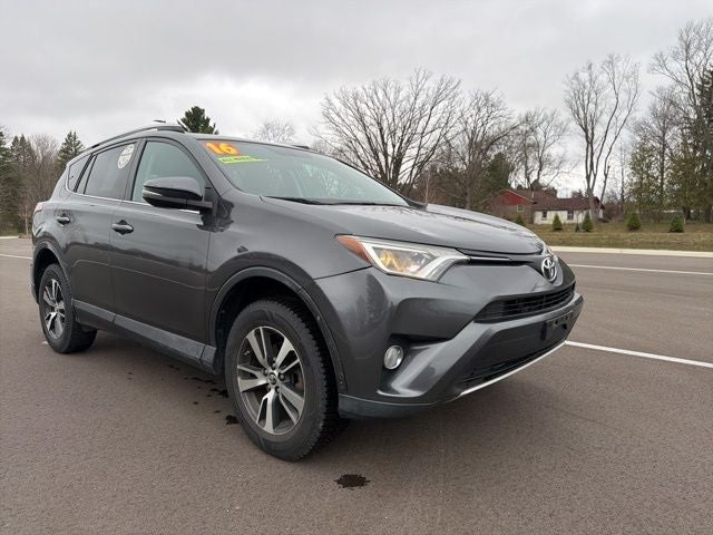 2016 Toyota RAV4 XLE