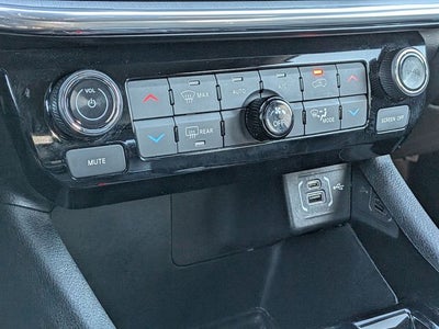 2023 Jeep Compass (Red) Edition