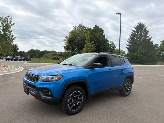 2025 Jeep Compass Trailhawk