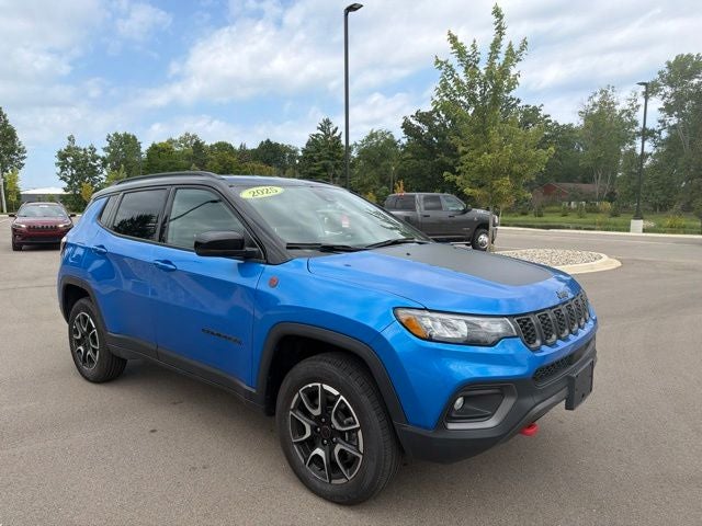 2025 Jeep Compass Trailhawk