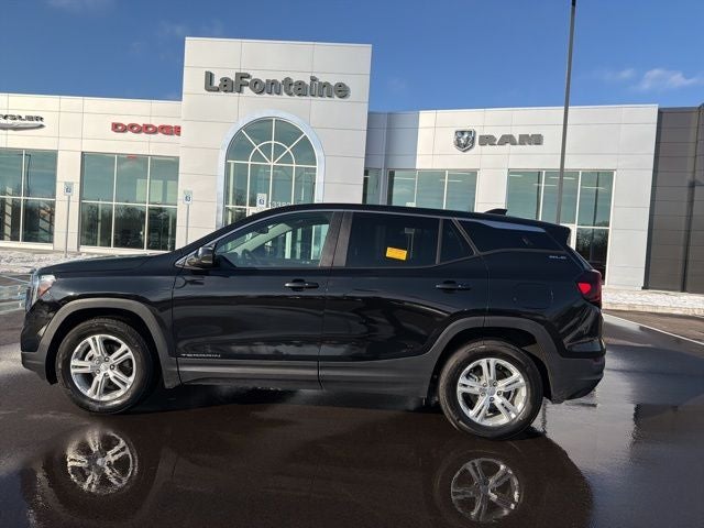 2024 GMC Terrain SLE