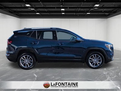 2022 GMC Terrain SLT