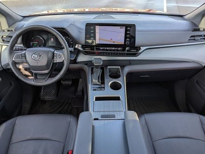 2024 Toyota Sienna XSE 7 Passenger