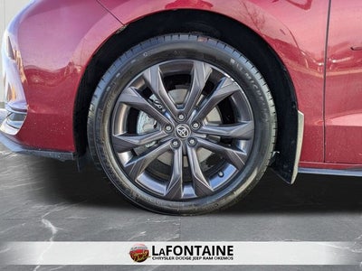 2024 Toyota Sienna XSE 7 Passenger