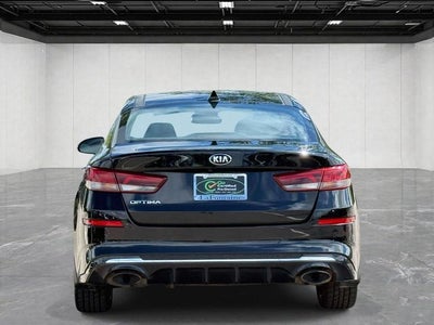 2020 Kia Optima SE