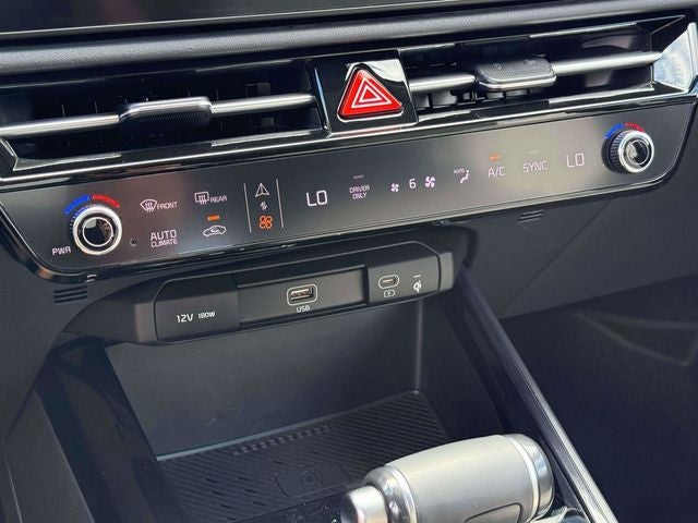 2024 Kia Niro EX