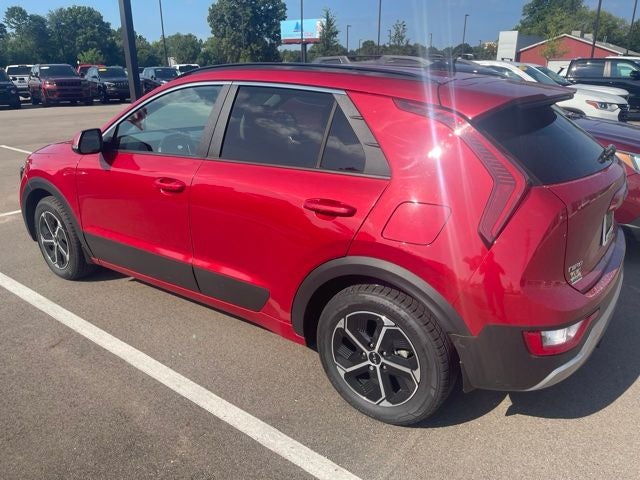 2024 Kia Niro EX