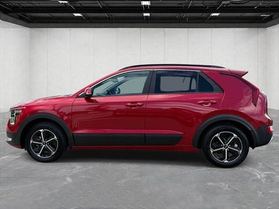 2024 Kia Niro EX