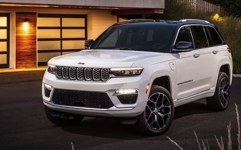 Why Lease the Jeep Grand Cherokee?